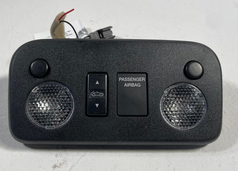 Load image into Gallery viewer, 15-23 FORD MUSTANG CONVERTIBLE FRONT ROOF CONSOLE DOME MAP LIGHT LAMP # 113498

