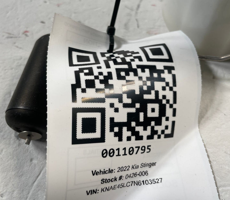 Load image into Gallery viewer, 2021 - 2023 KIA STINGER FUEL GAS TANK PUMP ASSEMBLY 31110-J5150 3.3L # 110795
