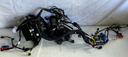 2024-2026 HYUNDAI SANTA FE ENGINE BAY ROOM WIRE HARNESS W/FUSE BOX 2.5L