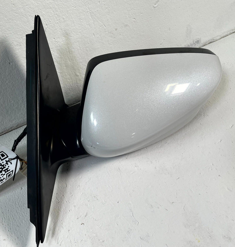 Load image into Gallery viewer, 2016-2022 ACURA ILX FRONT LEFT SIDE REAR VIEW DOOR MIRROR WHITE (NH883P) #113683
