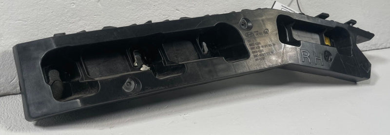 Load image into Gallery viewer, 2023 - 2025 HYUNDAI IONIQ 6 REAR RIGHT PASSENGER BUMPER SUPPORT BRACKET # 112260
