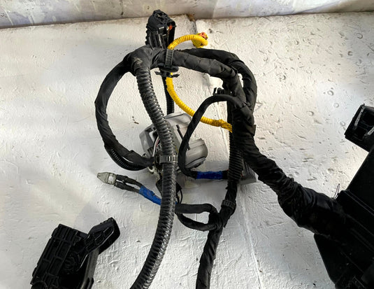 2024-2026 HYUNDAI SANTA FE ENGINE BAY ROOM WIRE HARNESS W/FUSE BOX 2.5L