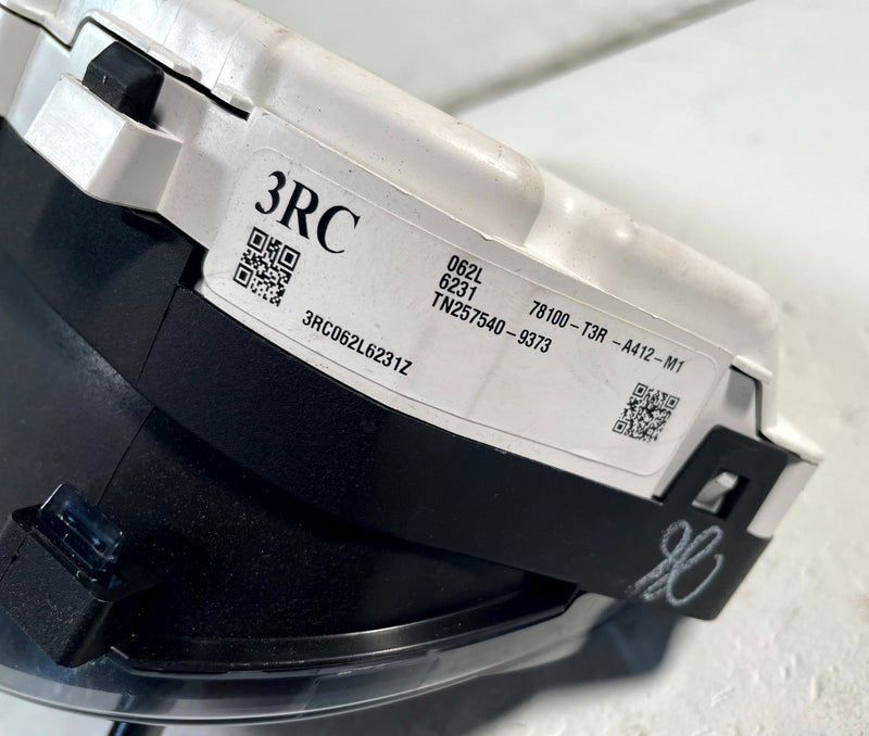 Load image into Gallery viewer, 19-22 ACURA ILX DASH SPEEDOMETER INSTRUMENT GAUGE CLUSTER 78100-T3R-A41 # 113655
