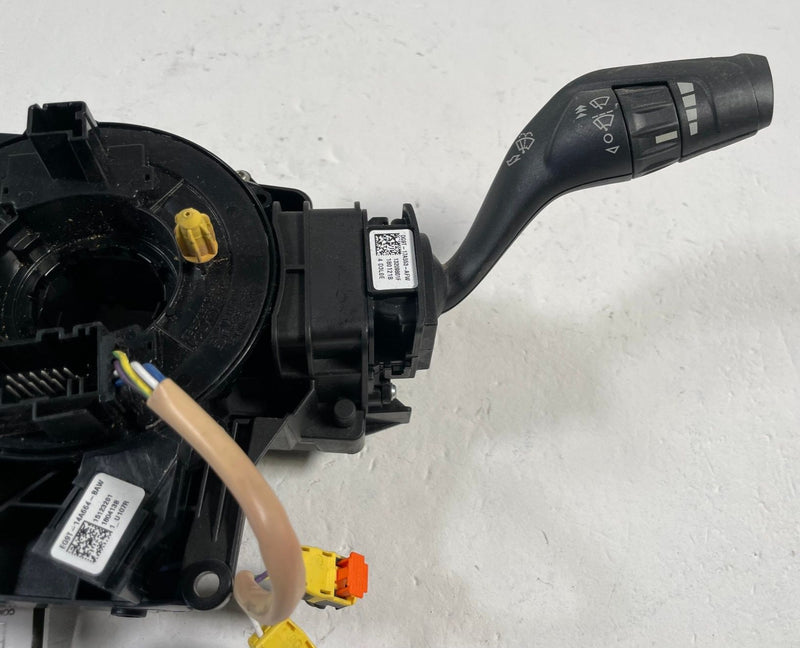 Load image into Gallery viewer, 2018-2023 FORD MUSTANG STEERING COLUMN WIPER TURN SIGNAL HEADLIGHT SWITCH 113503

