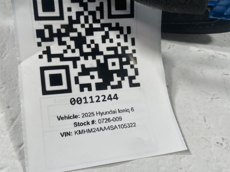 Load image into Gallery viewer, 2023-2025 HYUNDAI IONIQ 6 ROOF EXTERIOR SHARK FIN ANTENNA MODULE BLACK # 112244
