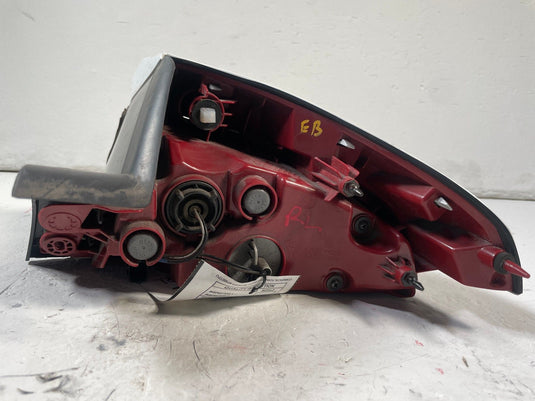 2022 - 2023 KIA STINGER REAR LEFT SIDE QUARTER PANEL TAIL LAMP LIGHT