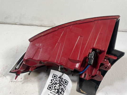 2022 - 2023 KIA STINGER REAR LEFT SIDE QUARTER PANEL TAIL LAMP LIGHT