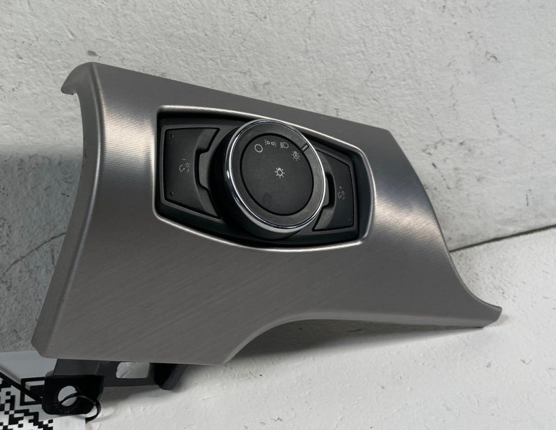 Load image into Gallery viewer, 2015-2023 FORD MUSTANG DASH HEADLIGHT SWITCH W/ TRIM DG9T13D061CFW # 113500
