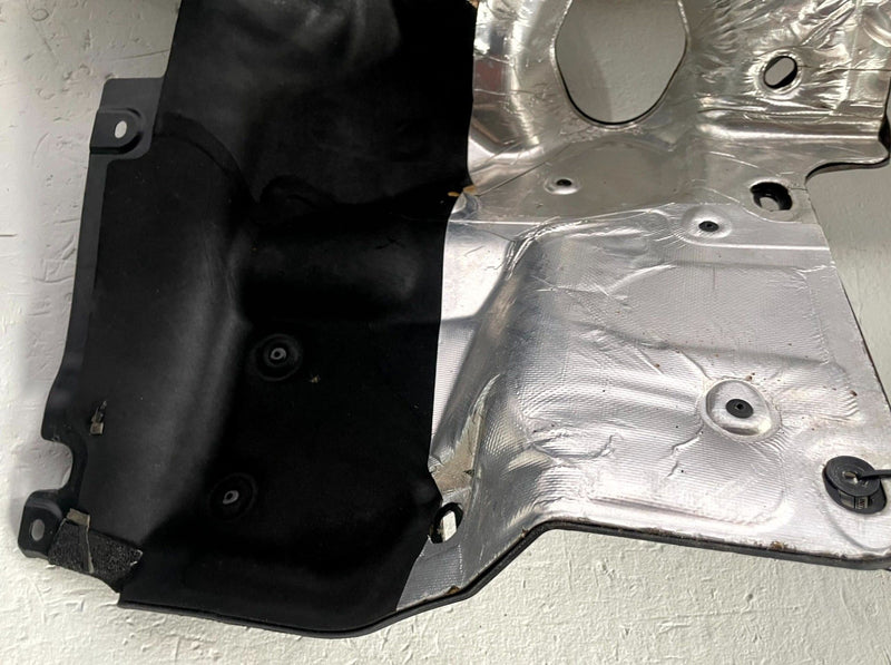 Load image into Gallery viewer, 2018-2023 KIA STINGER ENGINE BAY PARTITION HEAT SHIELD DIVIDER SET 3.3L # 110791
