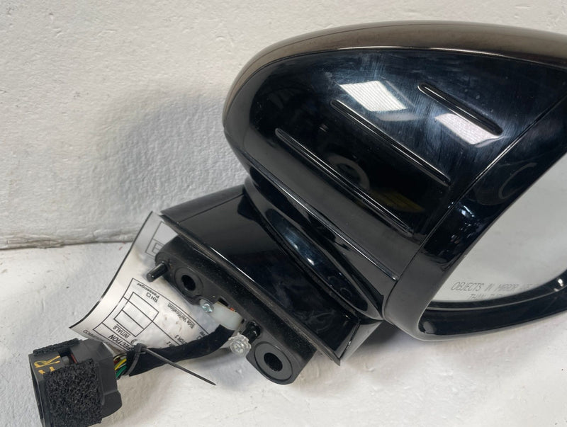 Load image into Gallery viewer, 2018-2023 KIA STINGER FRONT RIGHT SIDE VIEW DOOR MIRROR 87620-J5531DCH # 110841
