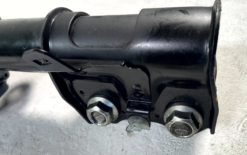 Load image into Gallery viewer, 2016 - 2022 ACURA ILX FRONT RIGHT SIDE SHOCK STRUT ABSORBER ASSEMBLY # 113647
