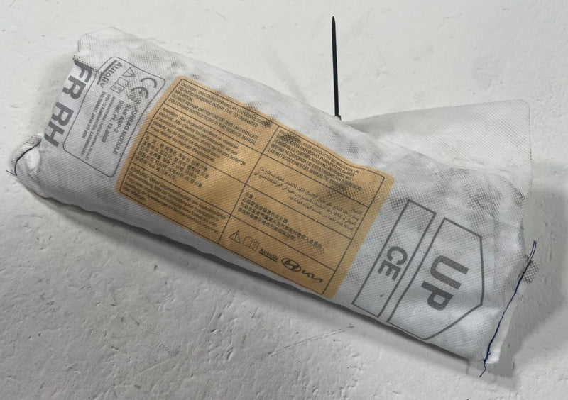 Load image into Gallery viewer, 23-25 HYUNDAI IONIQ 6 FRONT RIGHT PASSENGER SIDE SEAT AIRBAG 80620-KL000 #112256
