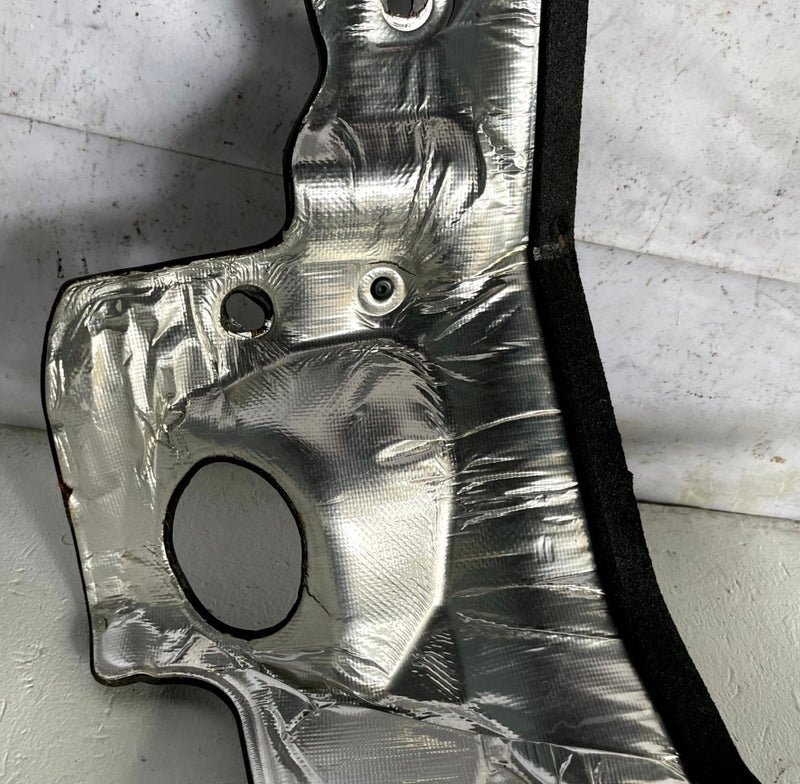 Load image into Gallery viewer, 2018-2023 KIA STINGER ENGINE BAY PARTITION HEAT SHIELD DIVIDER SET 3.3L # 110791
