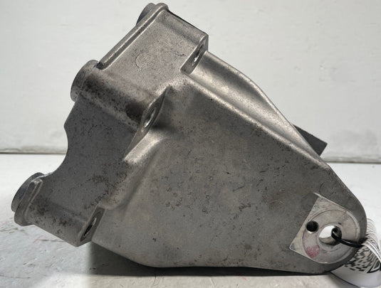 2018 - 2023 KIA STINGER RWD FRONT LEFT ENGINE MOUNT SUPPORT BRACKET 3.3L
