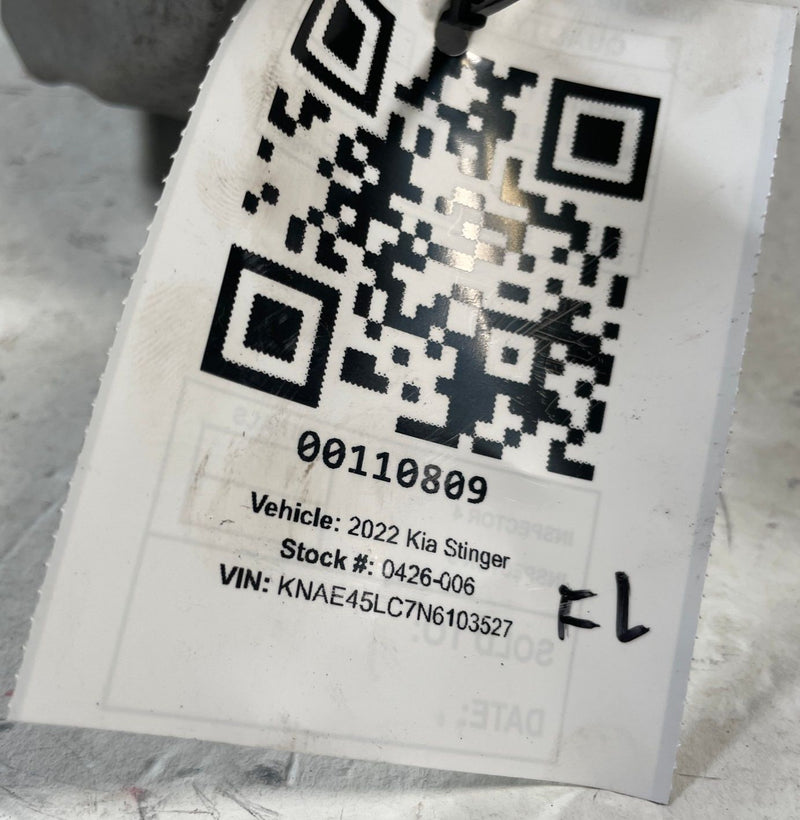 Load image into Gallery viewer, 2018 - 2023 KIA STINGER RWD FRONT LEFT ENGINE MOUNT SUPPORT BRACKET 3.3L #110809
