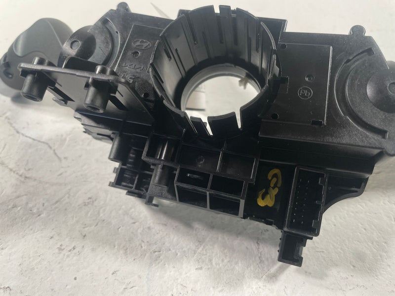 Load image into Gallery viewer, 2023-2025 HYUNDAI IONIQ 6 STEERING COLUMN MULTIFUNCTION CONTROL SWITCH # 112284
