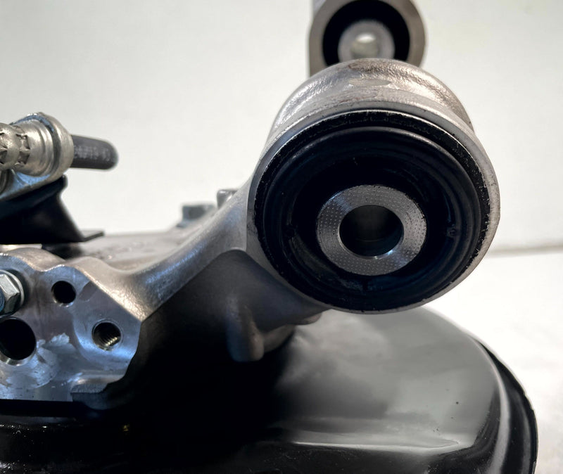 Load image into Gallery viewer, 2019 - 2022 ACURA ILX REAR RIGHT SIDE SPINDLE KNUCKLE W/ BEARING HUB # 113650
