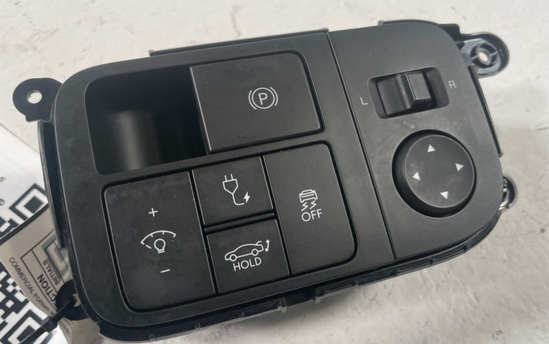 Load image into Gallery viewer, 2023-2025 HYUNDAI IONIQ 6 DASH DASHBOARD LEFT SIDE CONTROL SWITCH BLOCK # 112290
