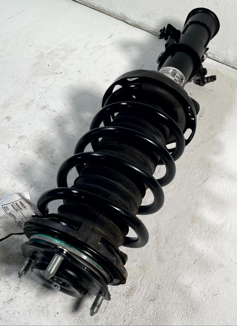Load image into Gallery viewer, 2016 - 2022 ACURA ILX FRONT LEFT SIDE SHOCK STRUT ABSORBER ASSEMBLY # 113640
