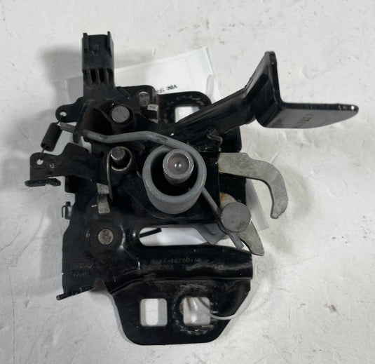 2018 - 2025 FORD MUSTANG HOOD BONNET LOCK LATCH ASSEMBLY KR3Z-16700-C