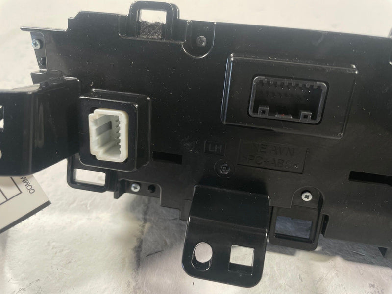 Load image into Gallery viewer, 2023-2025 HYUNDAI IONIQ 6 DASH AC HVAC HEATER TEMPERATURE CONTROL SWITCH #112288
