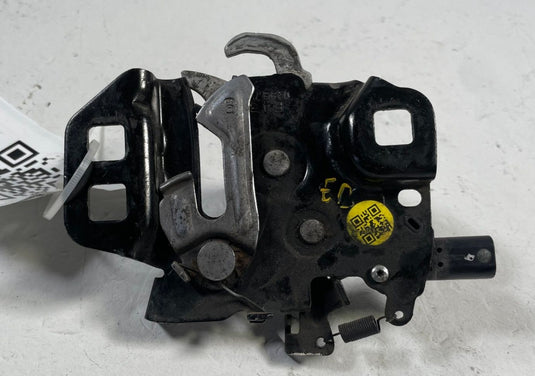 2018 - 2025 FORD MUSTANG HOOD BONNET LOCK LATCH ASSEMBLY KR3Z-16700-C