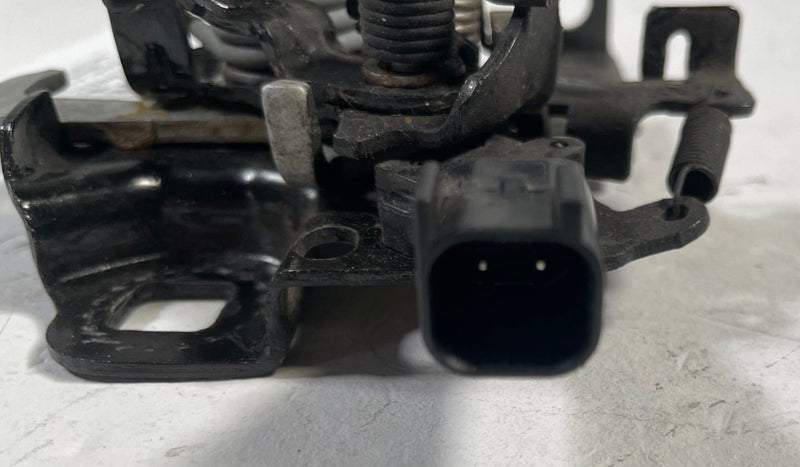 Load image into Gallery viewer, 2018 - 2025 FORD MUSTANG HOOD BONNET LOCK LATCH ASSEMBLY KR3Z-16700-C # 113489
