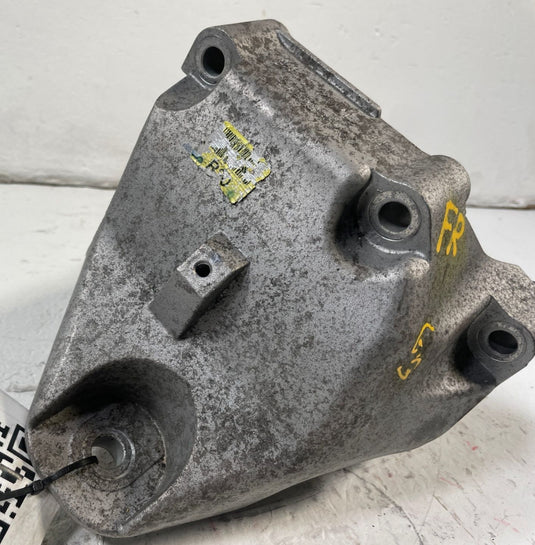 2018-2023 KIA STINGER RWD FRONT RIGHT ENGINE MOUNT SUPPORT BRACKET 3.3L