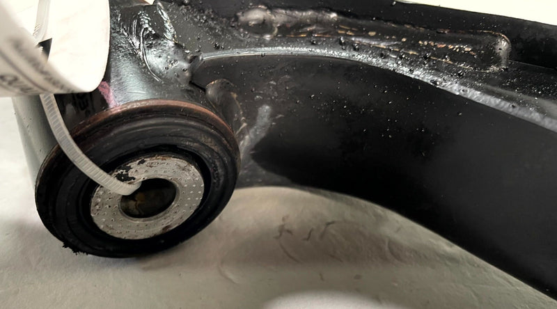Load image into Gallery viewer, 2016 - 2022 ACURA ILX FWD FRONT RIGHT SIDE SUSPENSION LOWER CONTROL ARM # 113649

