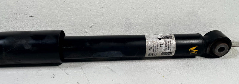 Load image into Gallery viewer, 19-22 ACURA ILX REAR LEFT OR RIGHT SHOCK STRUT ABSORBER 52610T3RA031M1 # 113651
