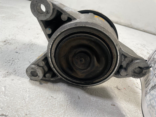 2018-2023 KIA STINGER FRONT RIGHT SIDE ENGINE MOTOR MOUNT BRACKET 3.3L