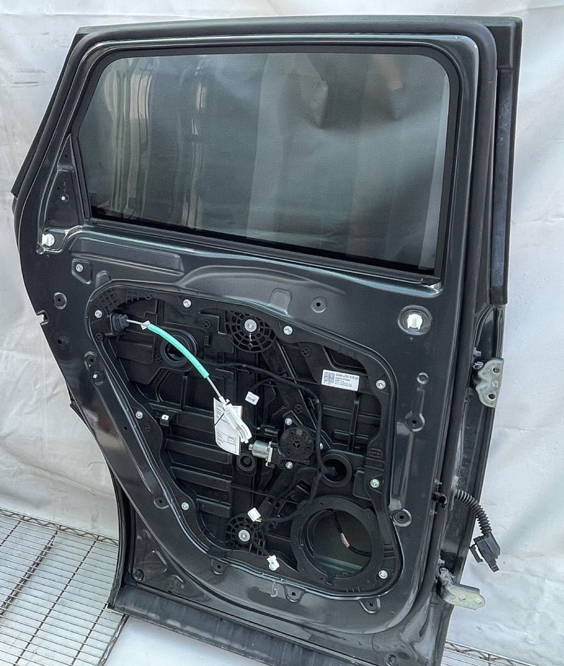 Load image into Gallery viewer, KIA SPORTAGE REAR LEFT SIDE DOOR SHELL ASSEMBLY CHARCOAL (KDG) 23-26 # 113313
