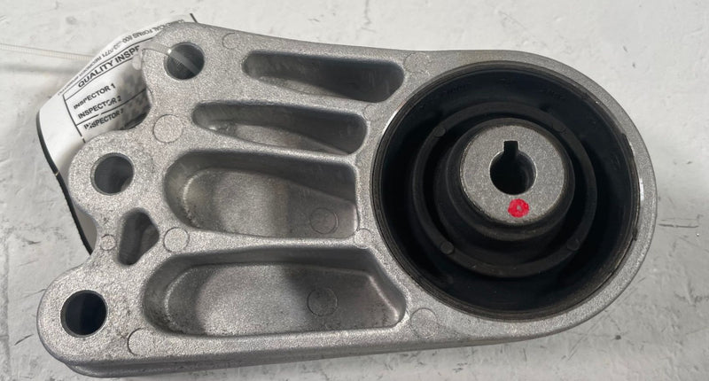 Load image into Gallery viewer, 22-25 HYUNDAI IONIQ 5 6 REAR RIGHT ENGINE MOTOR SUPPORT MOUNT BRACKET # 112275
