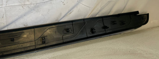 2022-2026 TOYOTA TUNDRA REAR RIGHT PASSENGER UPPER BED SIDE RAIL COVER