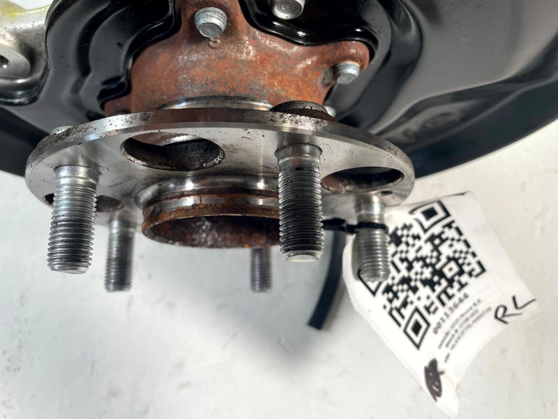 Load image into Gallery viewer, 2019-2022 ACURA ILX REAR LEFT DRIVER SIDE SPINDLE KNUCKLE W/BEARING HUB #113644

