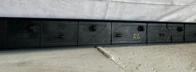 Load image into Gallery viewer, 2022 - 2026 TOYOTA TUNDRA REAR LEFT DRIVER UPPER BED SIDE RAIL COVER # 108519
