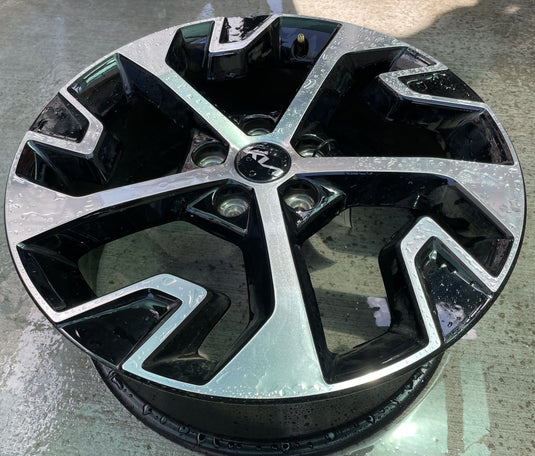 KIA SPORTAGE 18x7-1/2 5 SPOKE MACHINED FACE ALLOY WHEEL RIM 2023-2025 
