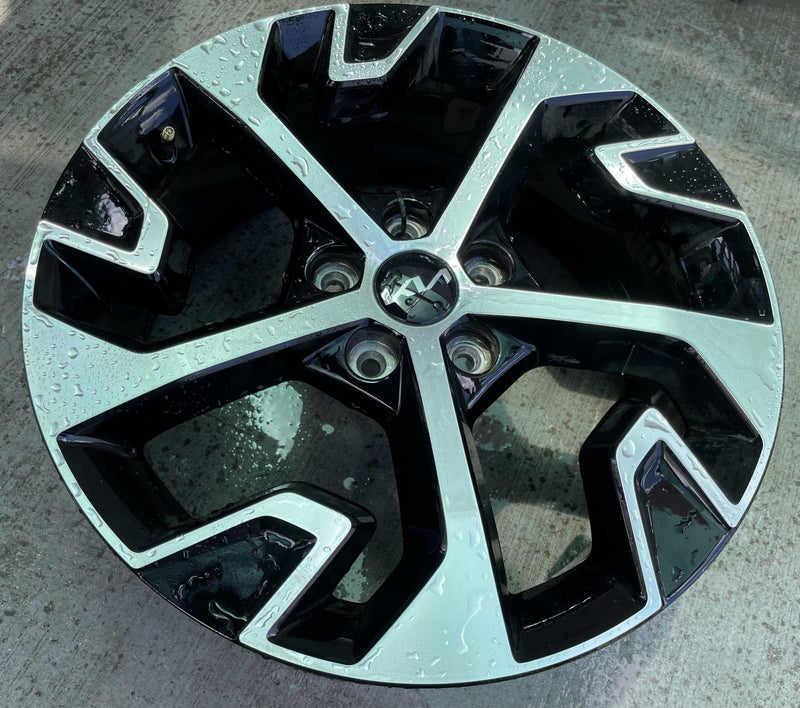 Load image into Gallery viewer, KIA SPORTAGE 18x7-1/2 5 SPOKE MACHINED FACE ALLOY WHEEL RIM 2023-2025 # 113318
