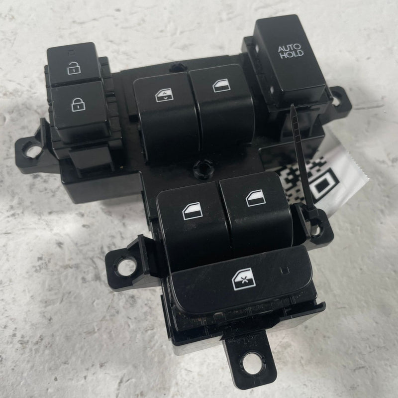 Load image into Gallery viewer, 2023-2025 HYUNDAI IONIQ 6 LEFT DRIVER MASTER POWER DOOR WINDOW SWITCH # 112282
