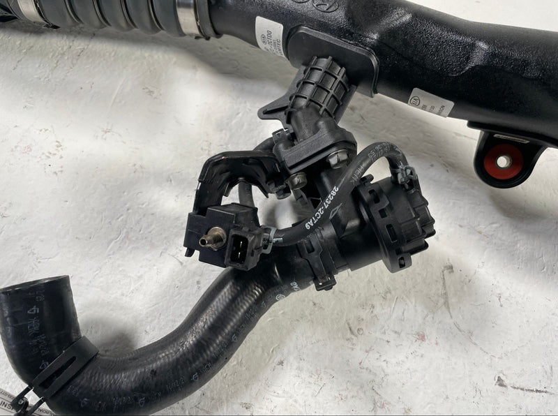 Load image into Gallery viewer, 19-23 GENESIS G70 RIGHT INTERCOOLER AIR INTAKE INLET HOSE TUBE PIPE 2.0L #108166
