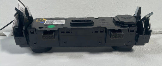 22-24 HYUNDAI TUCSON DASH A/C HEATER CLIMATE CONTROL PANEL SWITCH 2.5L