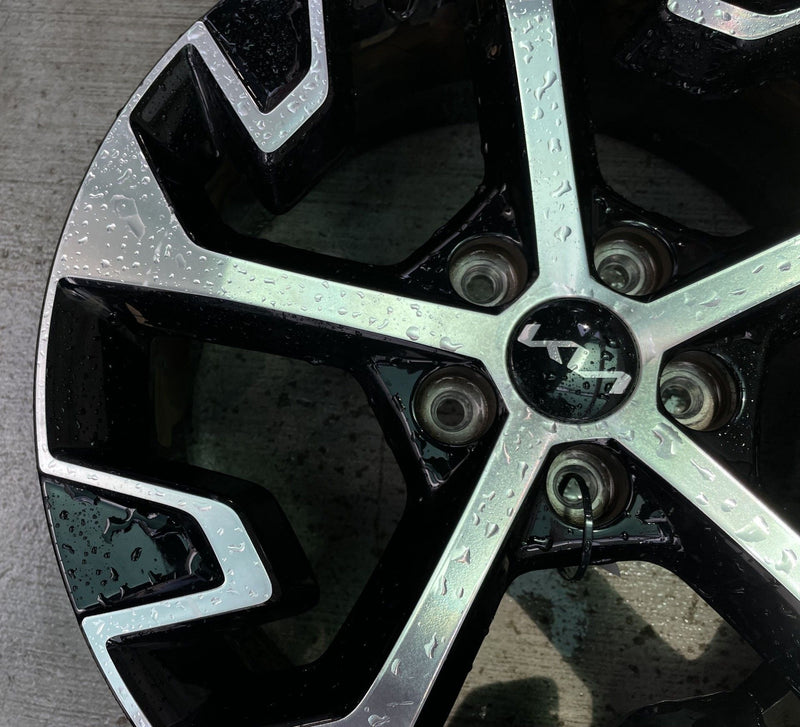 Load image into Gallery viewer, KIA SPORTAGE 18x7-1/2 5 SPOKE MACHINED FACE ALLOY WHEEL RIM 2023-2025 # 113320
