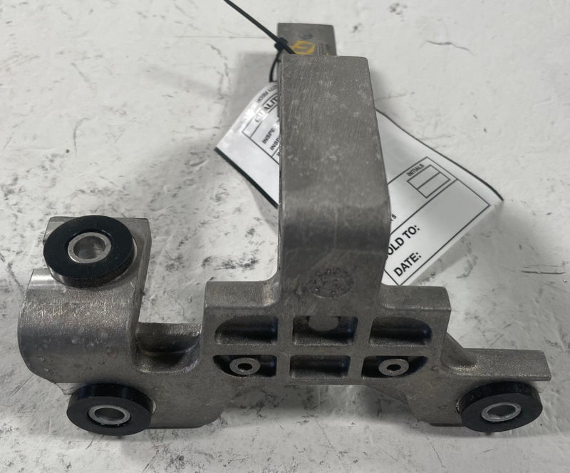 Load image into Gallery viewer, 2023 - 2025 HYUNDAI IONIQ 6 ELECTRIC COOLANT COOLING WATER PUMP BRACKET # 112251

