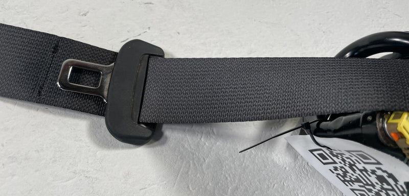 Load image into Gallery viewer, 2023 - 2025 HYUNDAI IONIQ 6 REAR RIGHT PASSENGER SIDE SEATBELT RETRACTOR #110882
