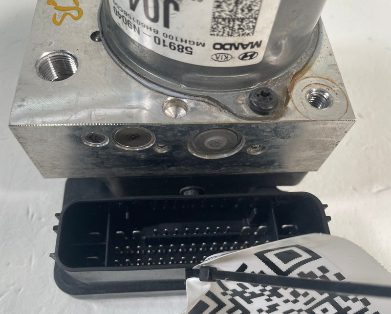 Load image into Gallery viewer, 2022-2024 HYUNDAI TUCSON ABS ANTI LOCK BRAKE PUMP MODULE UNIT BE600PBC0 # 113713
