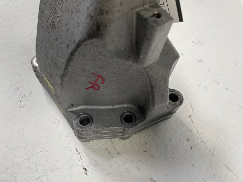 Load image into Gallery viewer, 2019-2023 GENESIS G70 RWD FRONT RIGHT ENGINE MOUNT SUPPORT BRACKET 2.0L # 108167
