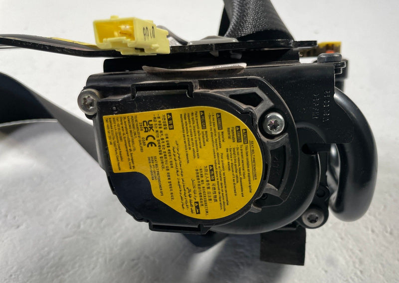 Load image into Gallery viewer, 2023 - 2025 HYUNDAI IONIQ 6 REAR LEFT DRIVER SIDE SEATBELT RETRACTOR # 110864
