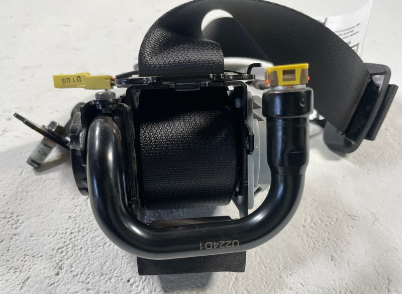 Load image into Gallery viewer, 2023 - 2025 HYUNDAI IONIQ 6 REAR LEFT DRIVER SIDE SEATBELT RETRACTOR # 110864

