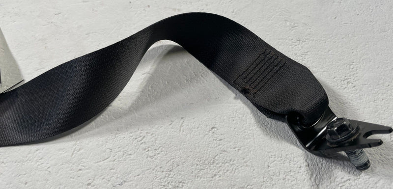 Load image into Gallery viewer, 2023 - 2025 HYUNDAI IONIQ 6 REAR LEFT DRIVER SIDE SEATBELT RETRACTOR # 110864
