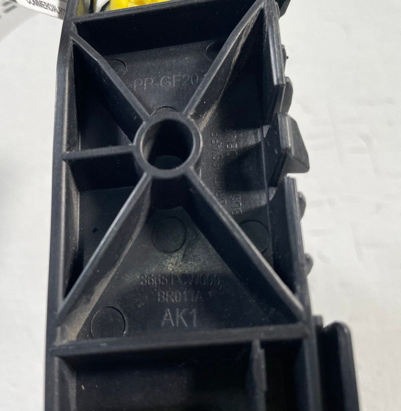 Load image into Gallery viewer, 2022-2025 HYUNDAI TUCSON REAR LEFT SIDE BUMPER MOUNT SUPPORT BRACKET # 113697
